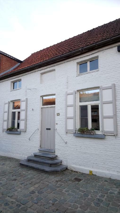 Petit Bonheur Villa Oudenaarde Bagian luar foto